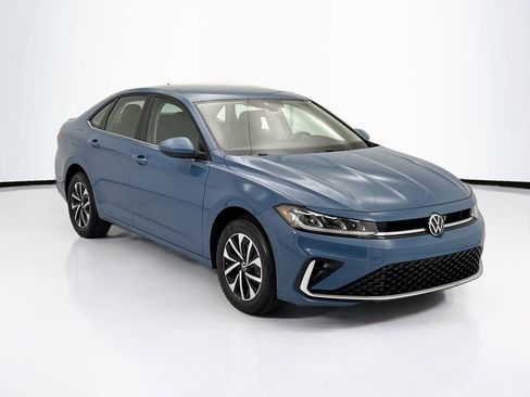 Used 2025 Volkswagen Jetta S FWD image 3