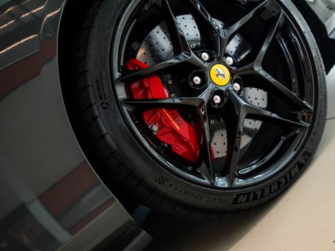 Used 2024 Ferrari Roma Spider image 19