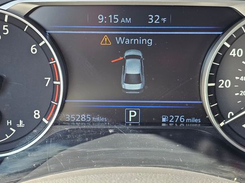Used 2025 Nissan Altima 2.5 SV FWD image 25