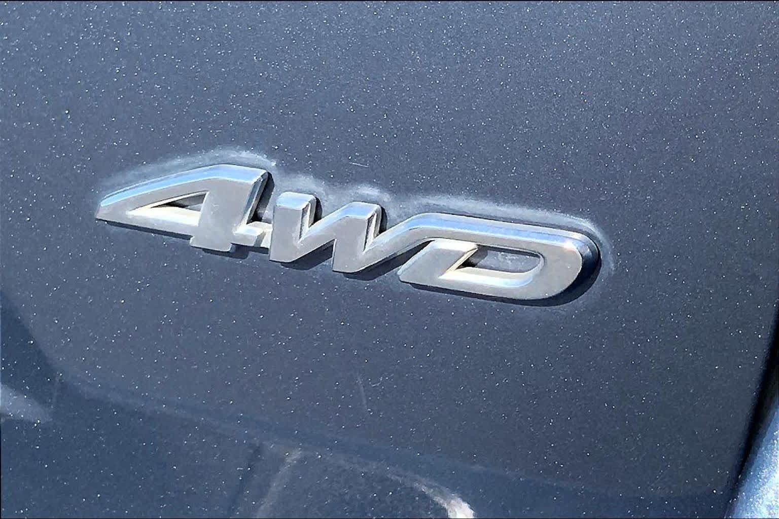 Used 2013 Toyota Highlander Limited AWD/4WD image 9