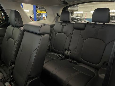 Certified 2025 Honda Pilot EX-L image 16