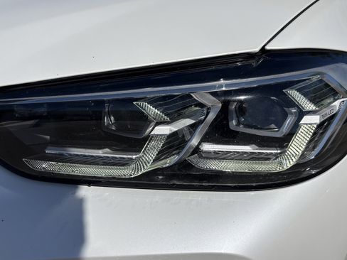 Used 2022 BMW X3 xDrive30i w/ M Sport Package image 6