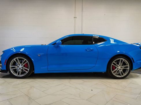 Used 2022 Chevrolet Camaro SS RWD image 31