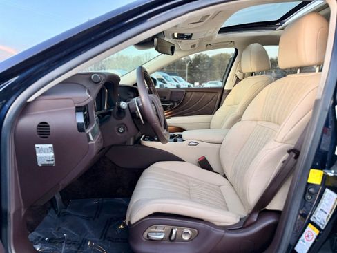 Used 2019 Lexus LS 500 w/ Luxury Package image 2