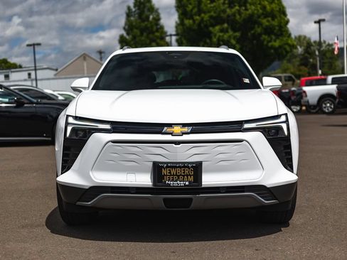 Used 2024 Chevrolet Blazer EV LT AWD/4WD image 5