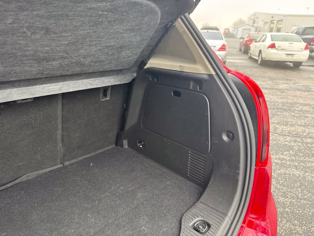 Used 2019 Buick Encore Sport Touring w/ Safety Package AWD/4WD image 33