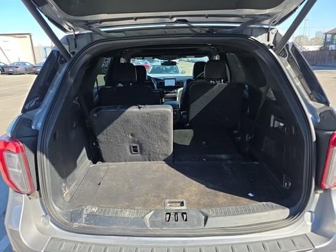 Used 2022 Ford Explorer ST w/ Equipment Group 401A image 10