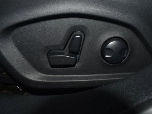 Used 2024 Jeep Compass Limited image 14