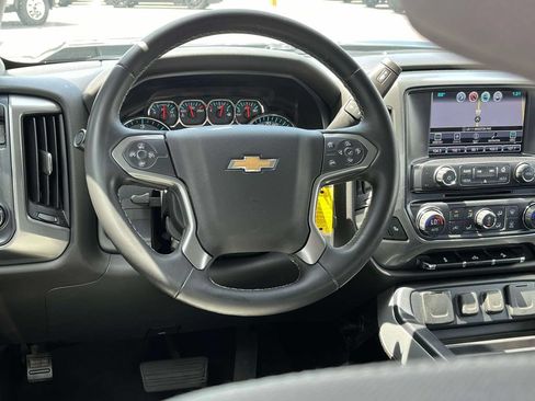 Certified 2018 Chevrolet Silverado 1500 LT w/ All Star Edition AWD/4WD image 12