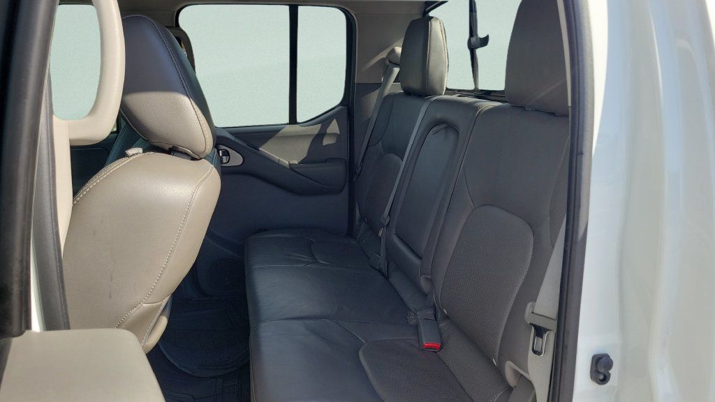Used 2019 Nissan Frontier SL RWD image 10