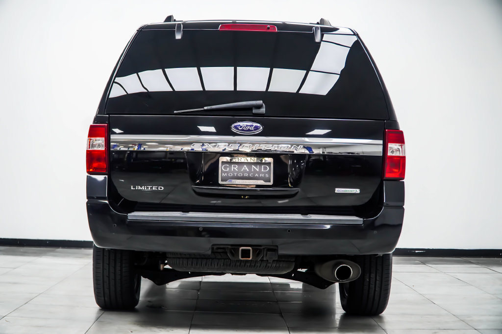 Used 2017 Ford Expedition Limited w/ Equipment Group 301A AWD/4WD image 15