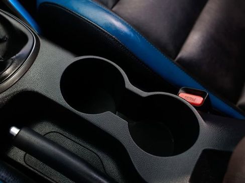 Used 2016 Hyundai Veloster Rally Edition image 35