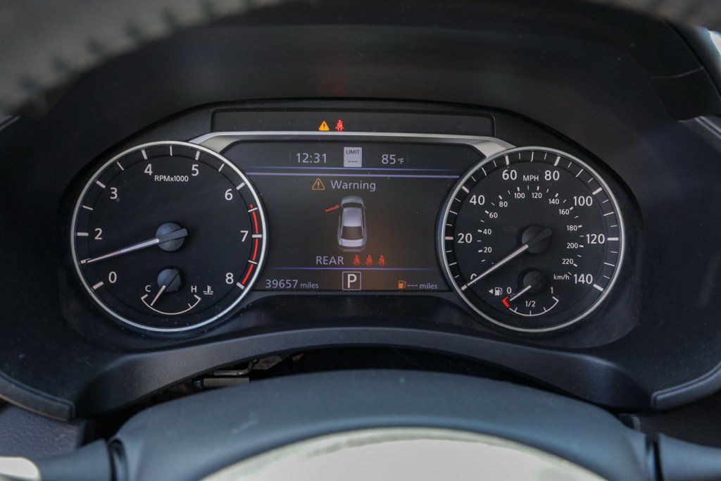 Used 2023 Nissan Altima 2.5 SV w/ SV Premium Package FWD image 28