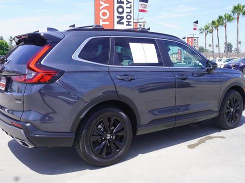 Used 2025 Honda CR-V Sport Touring image 7