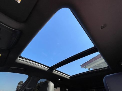 Used 2020 Cadillac XT5 Premium Luxury image 20