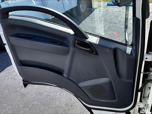 New 2025 Chevrolet Low Cab Forward image 11