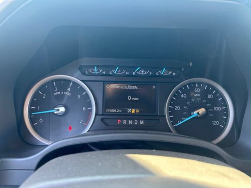 Used 2019 Ford Expedition XLT w/ Equipment Group 201A AWD/4WD image 20