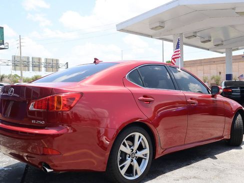 Used 2010 Lexus IS 250 RWD image 4