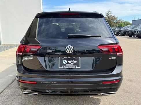 Used 2020 Volkswagen Tiguan SE R-Line AWD/4WD image 4