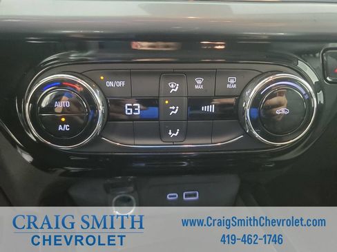 Used 2024 Chevrolet Trax LT FWD image 22