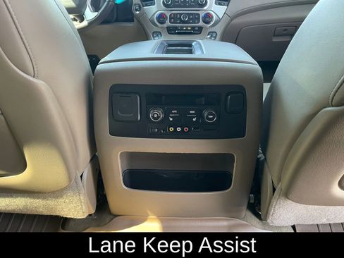 Used 2016 GMC Yukon XL SLT w/ Open Road Package image 27