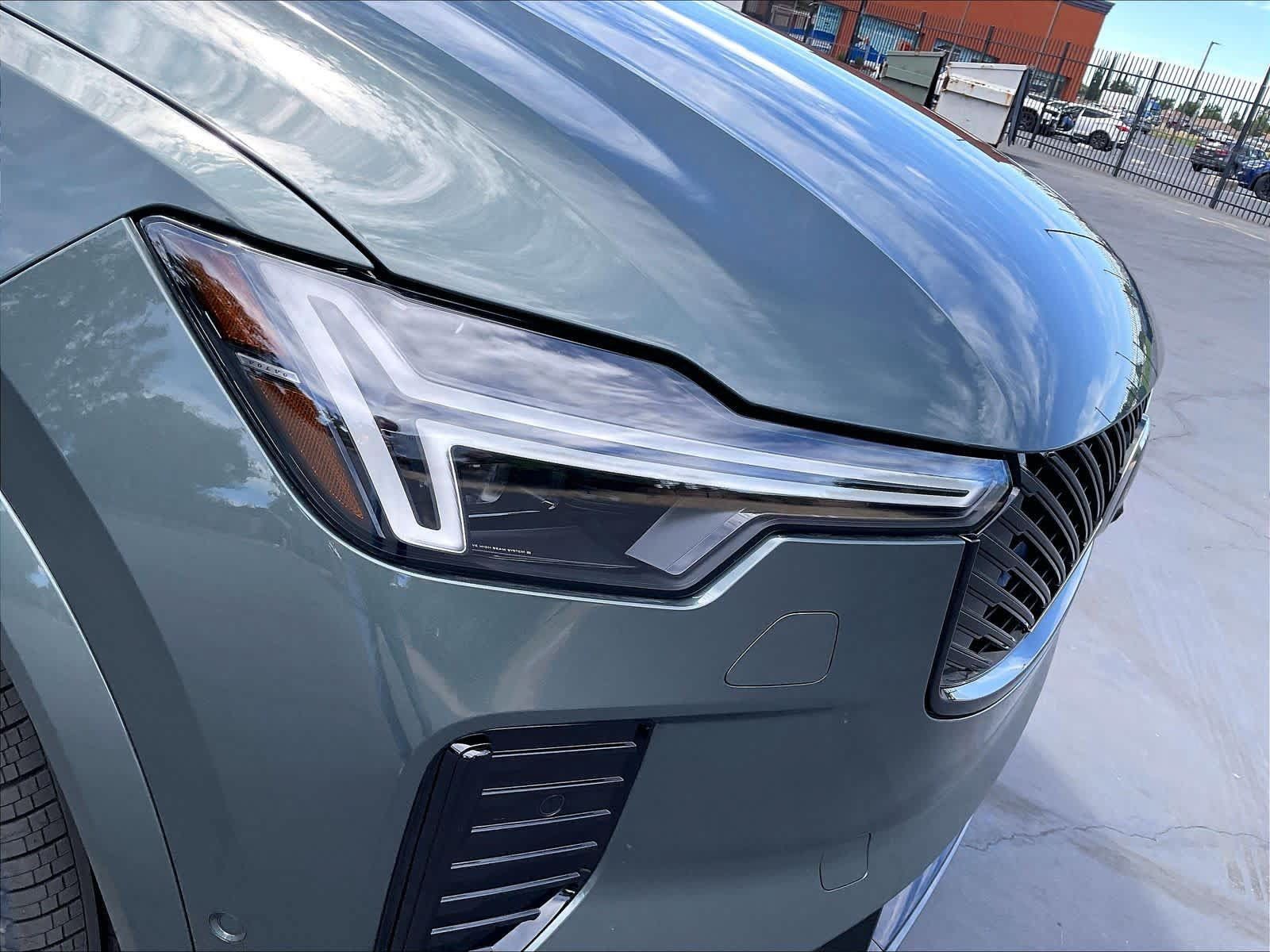 New 2027 Volvo XC90 B6 Ultra AWD/4WD image 33