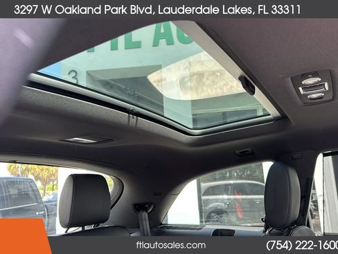 Used 2015 Audi Q7 3.0T S line Prestige w/ S Line Package AWD/4WD image 49
