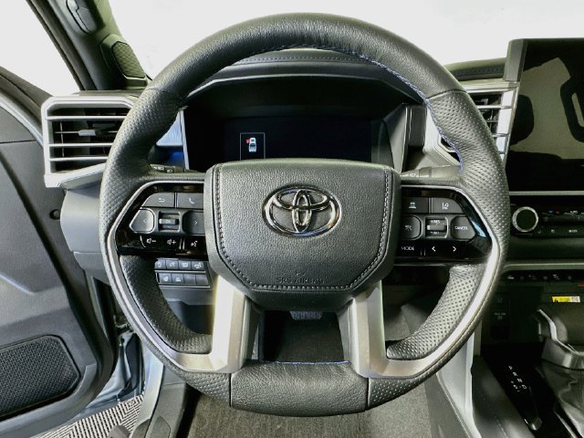 Used 2023 Toyota Tundra Platinum AWD/4WD image 14
