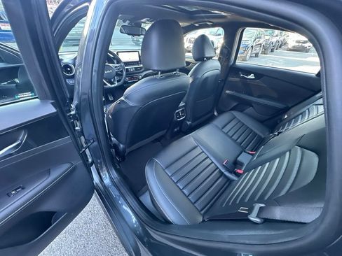 Used 2024 Kia Forte GT-Line w/ GT-Line Premium Package FWD image 24