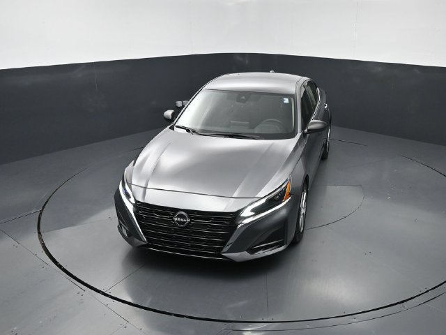 Certified 2025 Nissan Altima 2.5 S FWD image 23