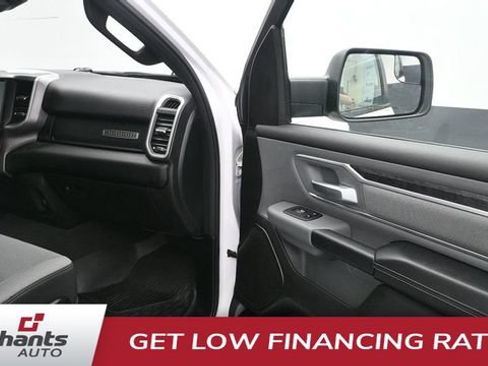 Used 2023 RAM 1500 Big Horn AWD/4WD image 14