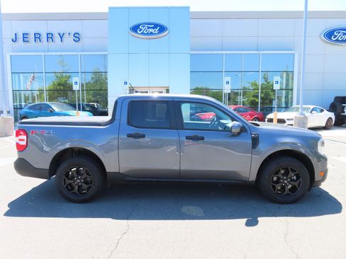 Used 2022 Ford Maverick XLT w/ Equipment Group 300A Standard AWD/4WD image 4