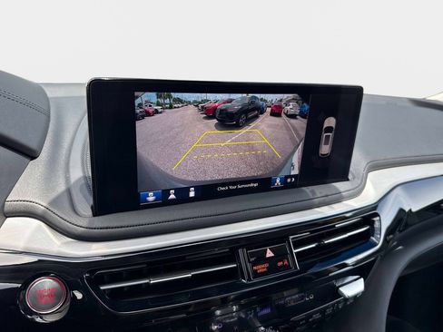 Used 2025 Acura MDX FWD w/ Technology Package image 23