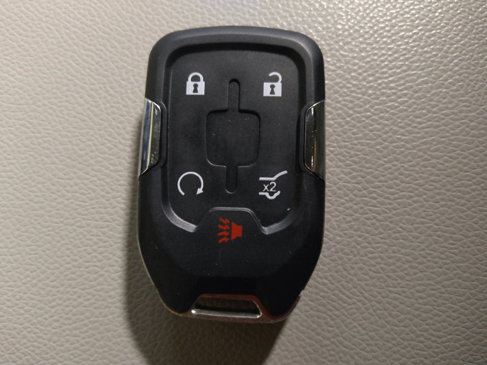 Used 2017 GMC Acadia SLT w/ LPO, Cargo Package FWD image 32