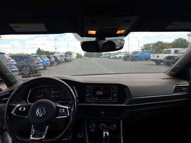 Used 2019 Volkswagen Jetta GLI FWD image 6