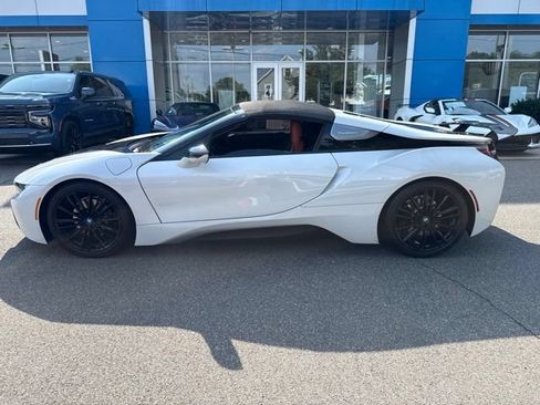 Used 2019 BMW i8 Roadster AWD/4WD image 5