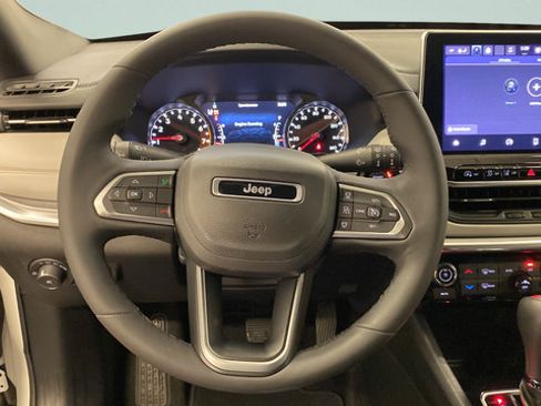 Used 2023 Jeep Compass Limited AWD/4WD image 22