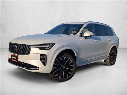 New 2026 Volvo XC90 B6 Plus w/ Protection Package Premier