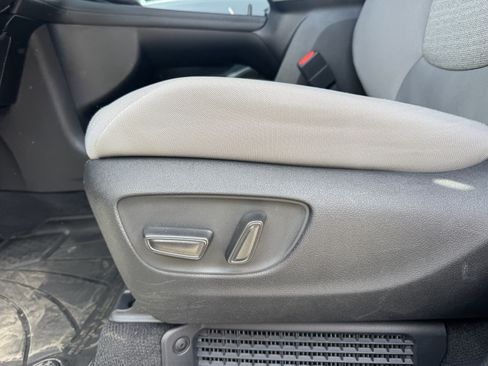 Certified 2026 Toyota Sienna LE AWD/4WD image 19