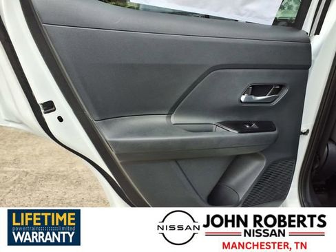 New 2026 Nissan Kicks SV image 9