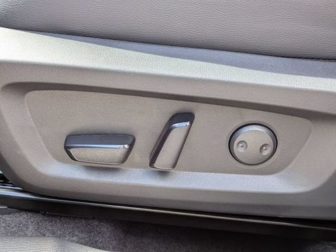 New 2026 Mitsubishi Outlander SEL FWD image 22