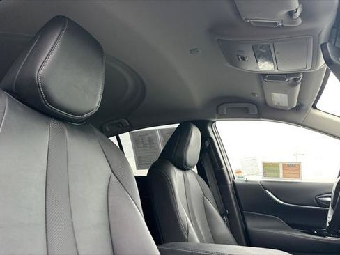 Certified 2023 Toyota Mirai XLE image 17