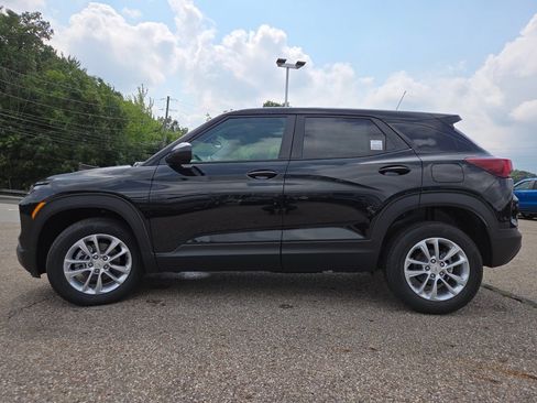 New 2026 Chevrolet TrailBlazer LS AWD/4WD image 13