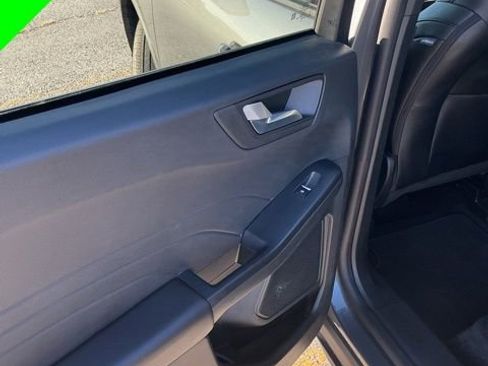Used 2025 Ford Escape ST-Line image 10