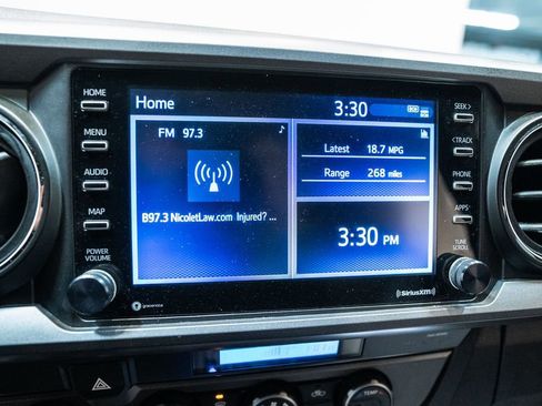 Used 2021 Toyota Tacoma TRD Off-Road image 23