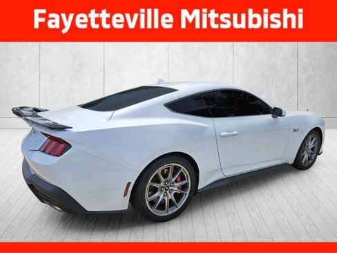 Used 2024 Ford Mustang GT Premium RWD image 7