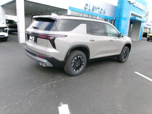 New 2026 Chevrolet Traverse Z71 AWD/4WD image 3