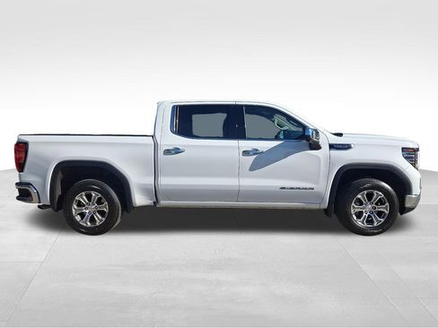 Used 2024 GMC Sierra 1500 SLT RWD image 7