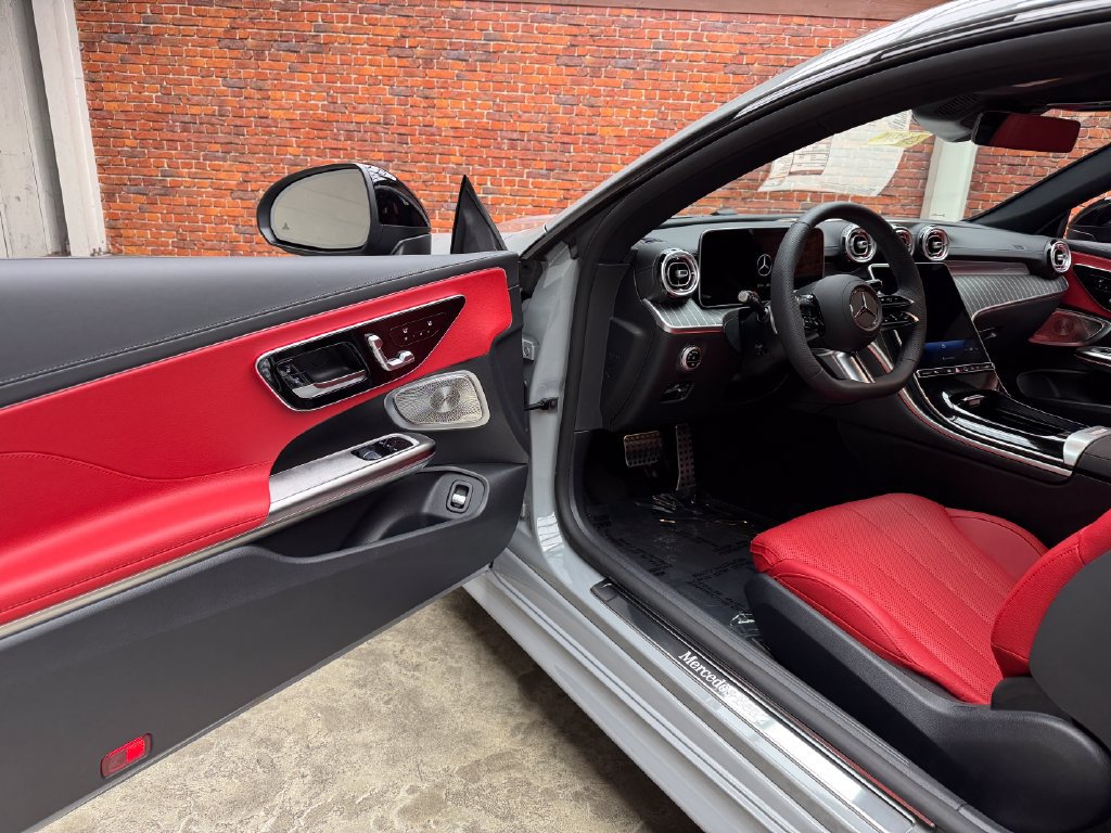 New 2026 Mercedes-Benz CLE 450 4MATIC Coupe image 9
