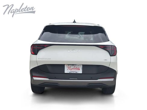 Used 2026 Kia Sportage LX FWD image 4